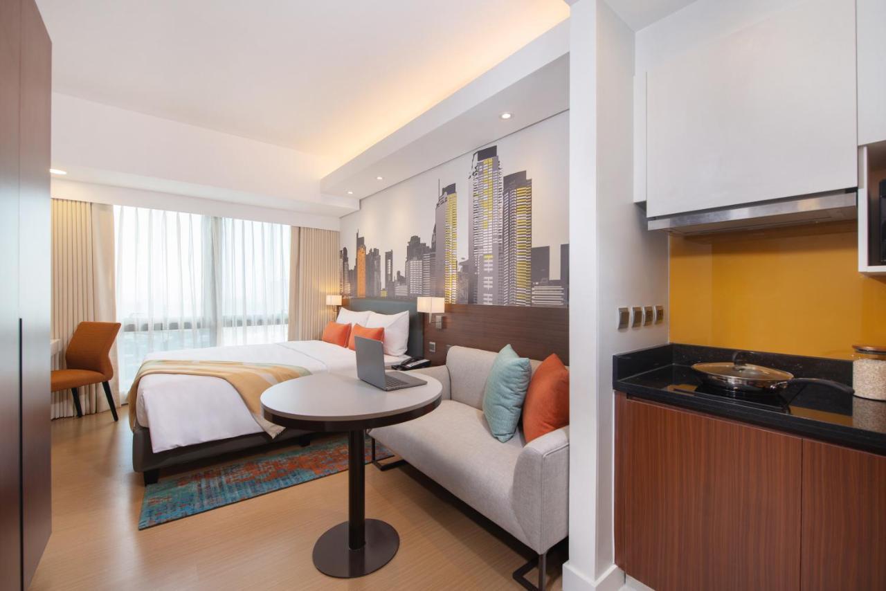 فندق Citadines Benavidez Makati ماكاتي المظهر الخارجي الصورة