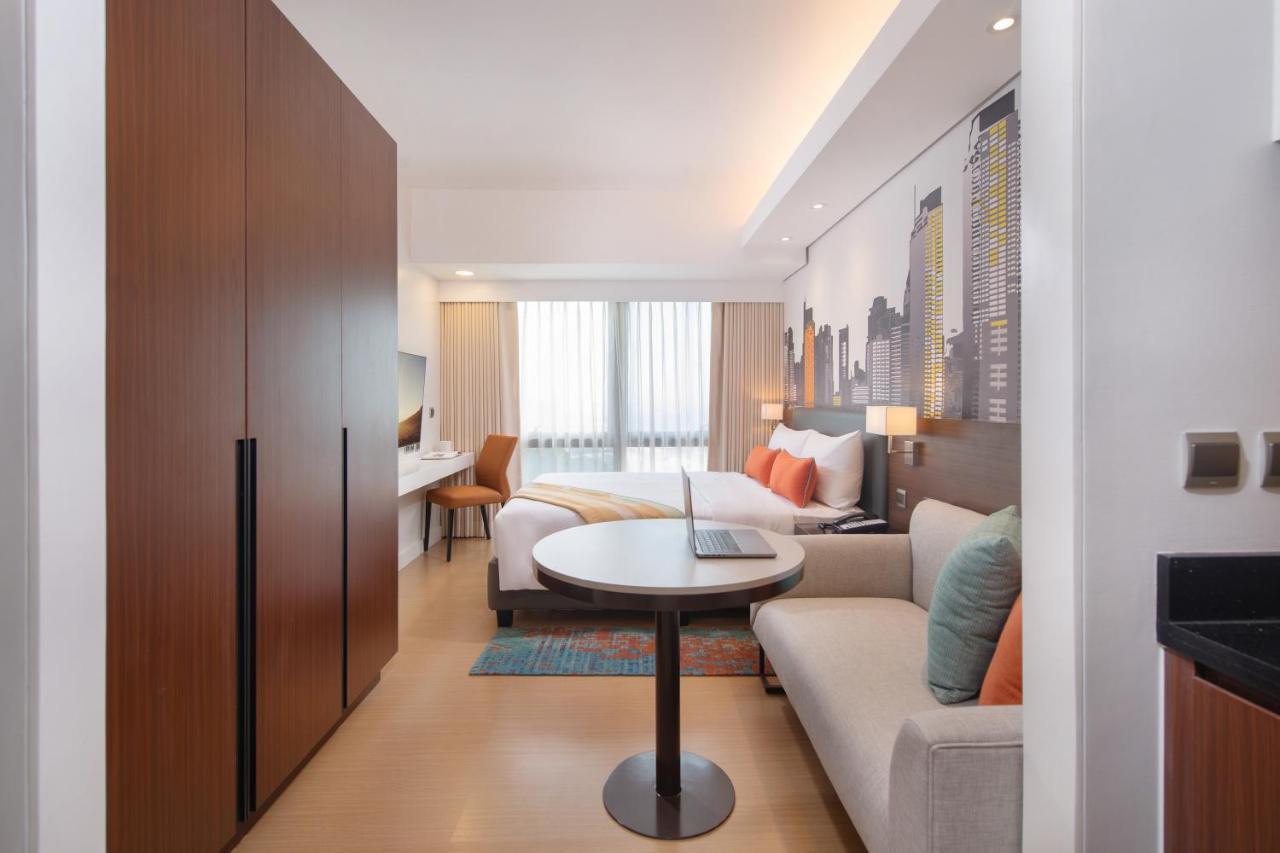 فندق Citadines Benavidez Makati ماكاتي المظهر الخارجي الصورة